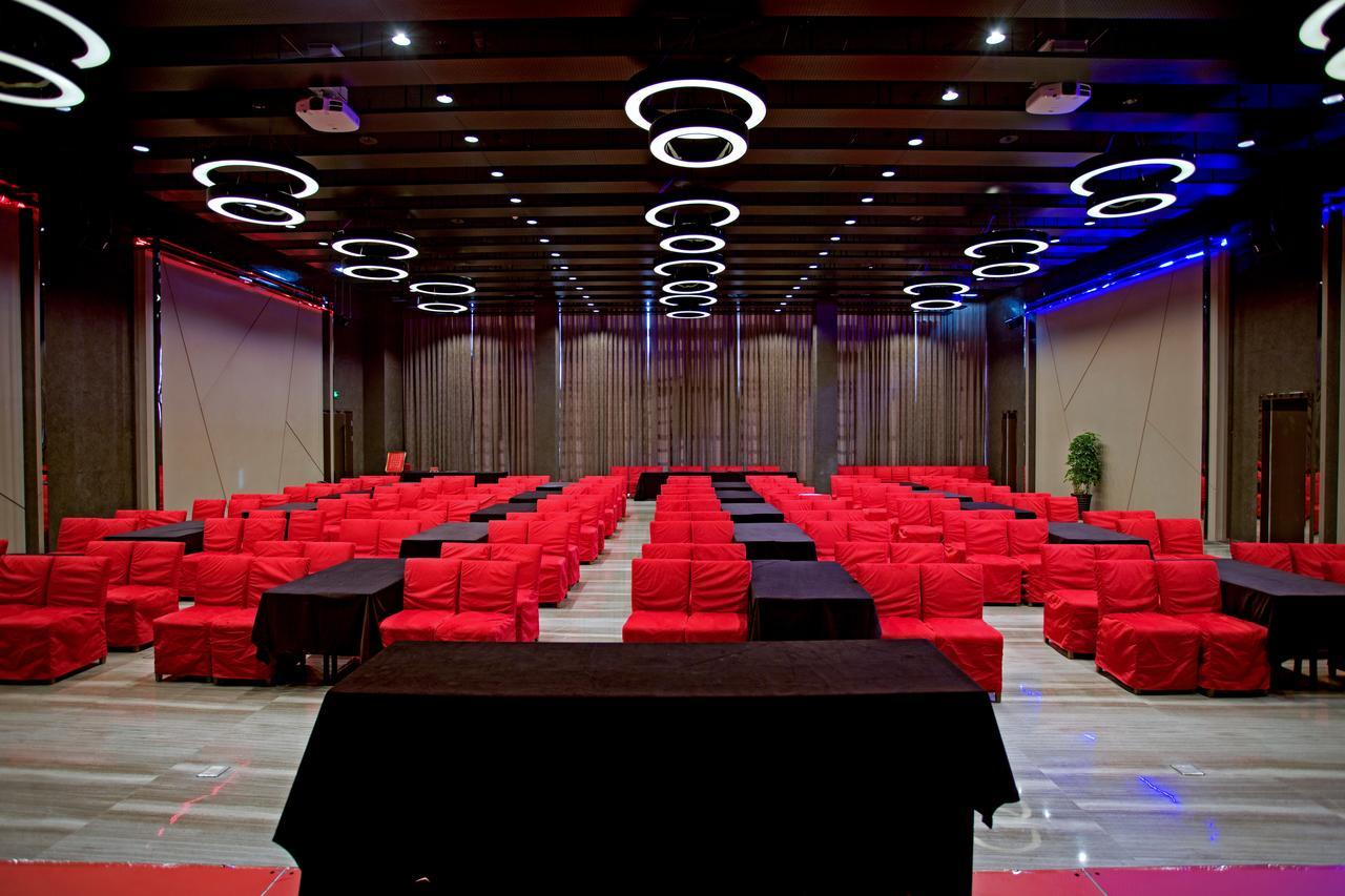 New Dynasty Hotel Кайфын Экстерьер фото